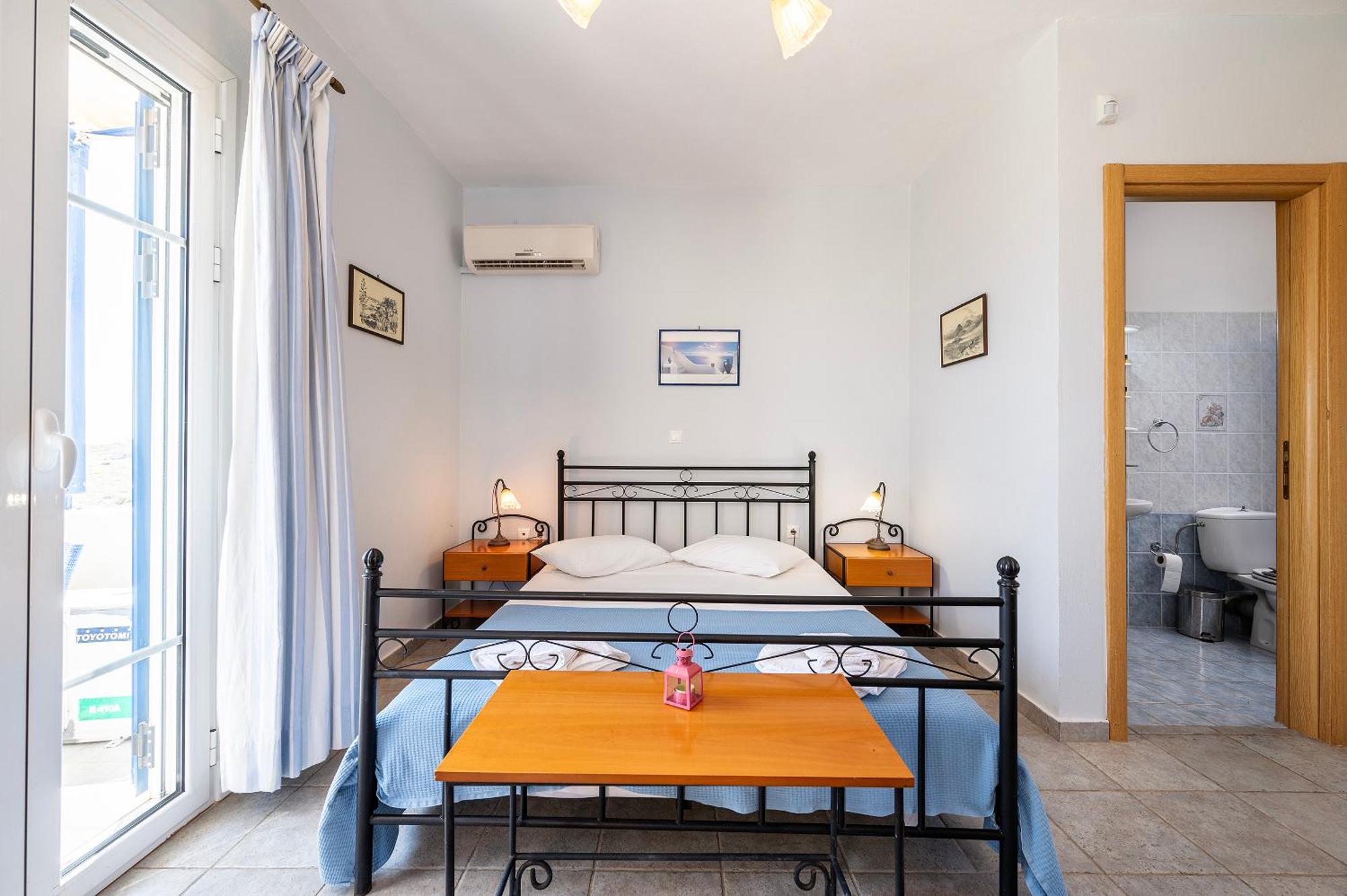 Agnadi Blue Apartments Diakofti Exterior foto